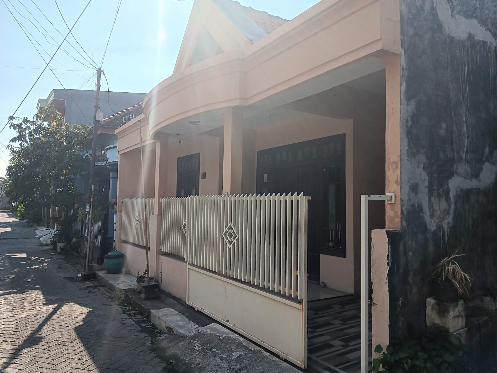 Rumah 1 Lantai di Bluru Permai, Sidoarjo