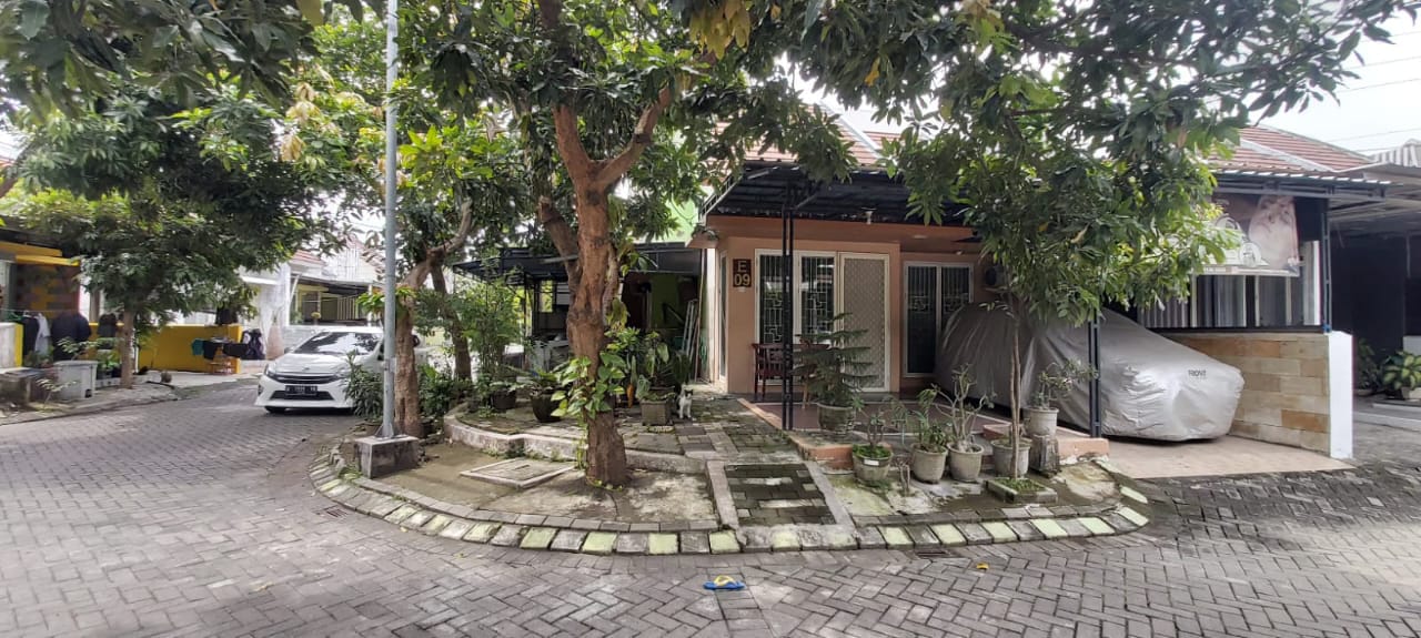 Rumah Hook di Banjar Mukti Residence, Sidoarjo