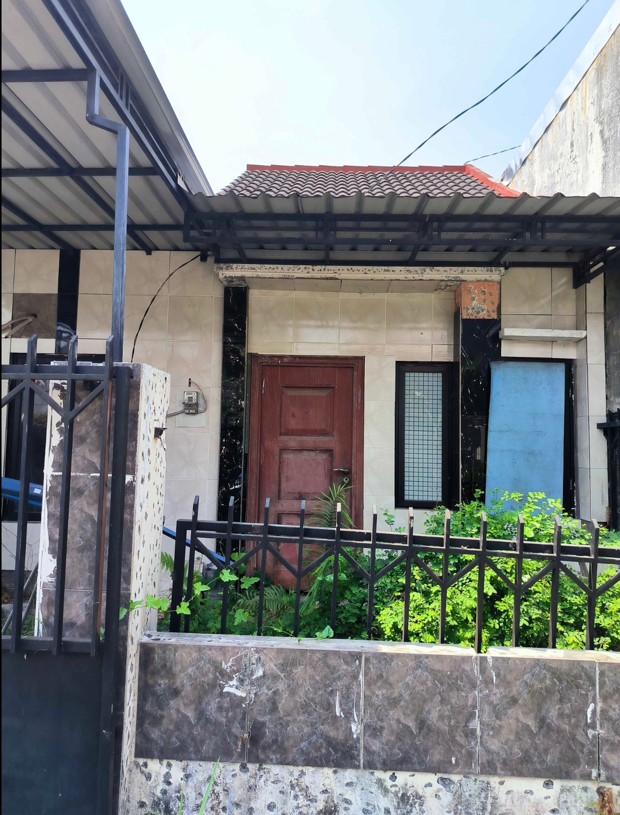 Rumah butuh renovasi Surya Residence Sedati